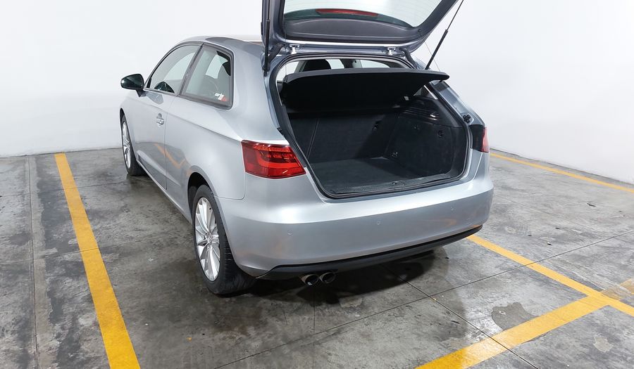 Audi A3 1.4 TFSI AMBIENTE S TRONIC Hatchback 2016