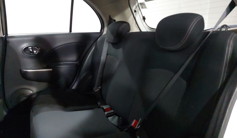 Nissan March 1.6 ADVANCE AT Hatchback 2014