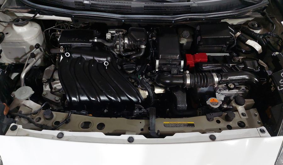 Nissan March 1.6 ADVANCE AT Hatchback 2014