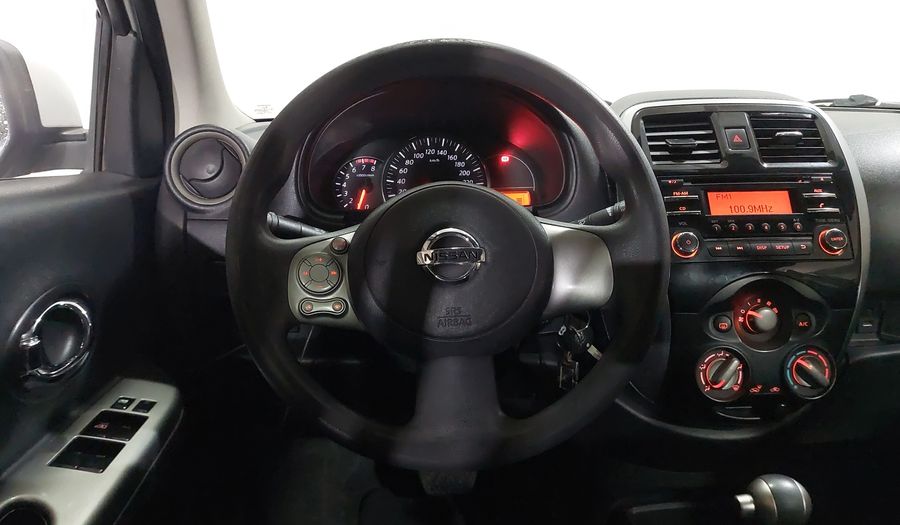 Nissan March 1.6 ADVANCE AT Hatchback 2014