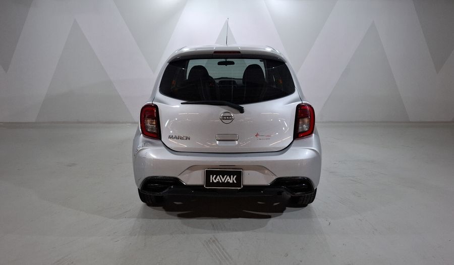 Nissan March 1.6 ADVANCE Hatchback 2022