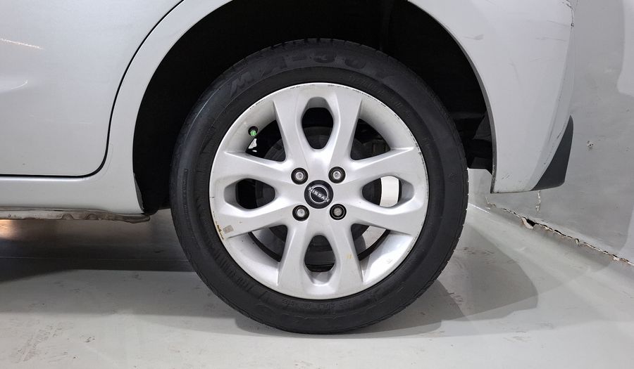 Nissan March 1.6 ADVANCE Hatchback 2022