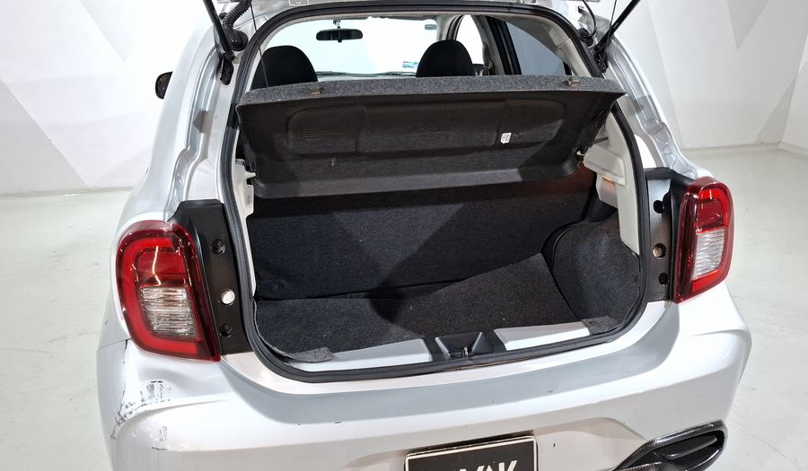 Nissan March 1.6 ADVANCE Hatchback 2022