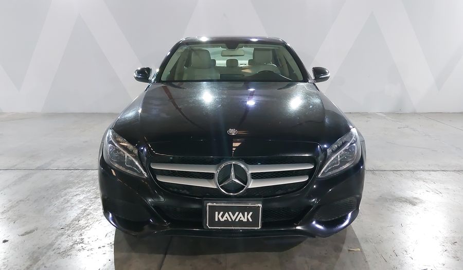 Mercedes Benz Clase C 2.0 200 CGI EXCLUSIVE AT Sedan 2015