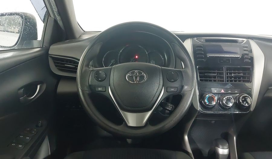 Toyota Yaris XL MULTIDRIVE Hatchback 2019