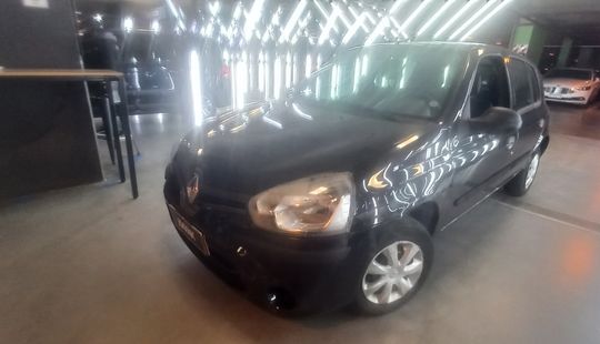 Renault • Clio
