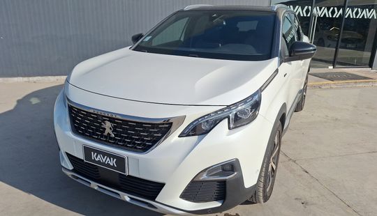 Peugeot • 3008