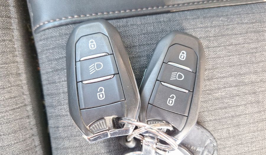Peugeot 3008 1.6 PURETECH 180 AUTO GT LINE Suv 2020