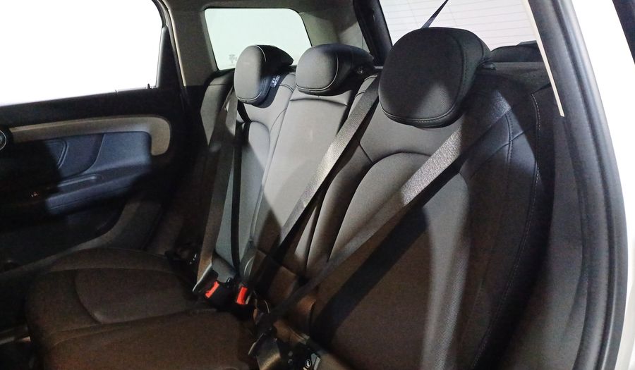 Mini Countryman 1.5 COOPER CLASSIC AUTO Hatchback 2024