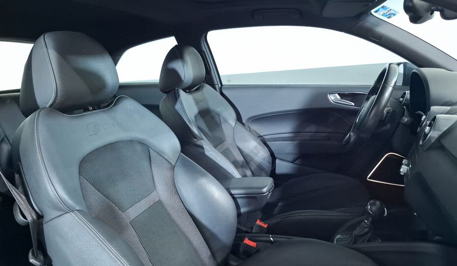 Audi A1 1.8 TFSI S LINE TRONIC Hatchback 2016