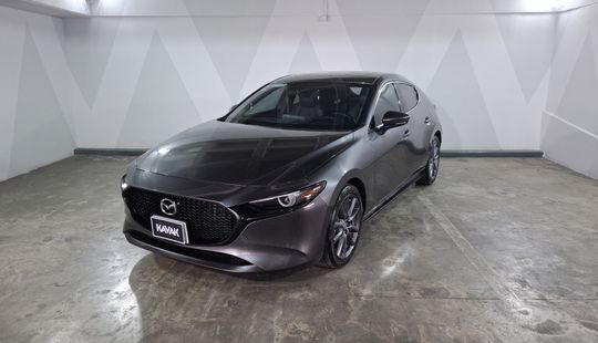 Mazda • Mazda 3