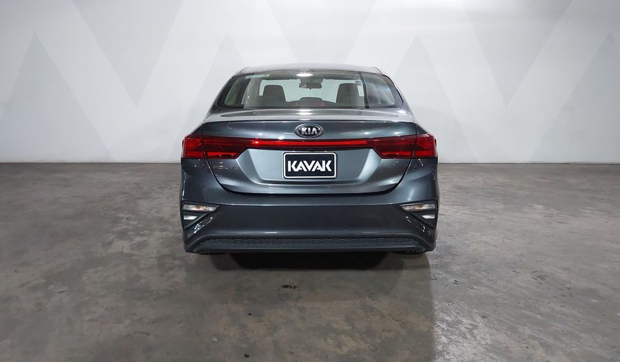 Kia Forte 2.0 L Sedan 2020