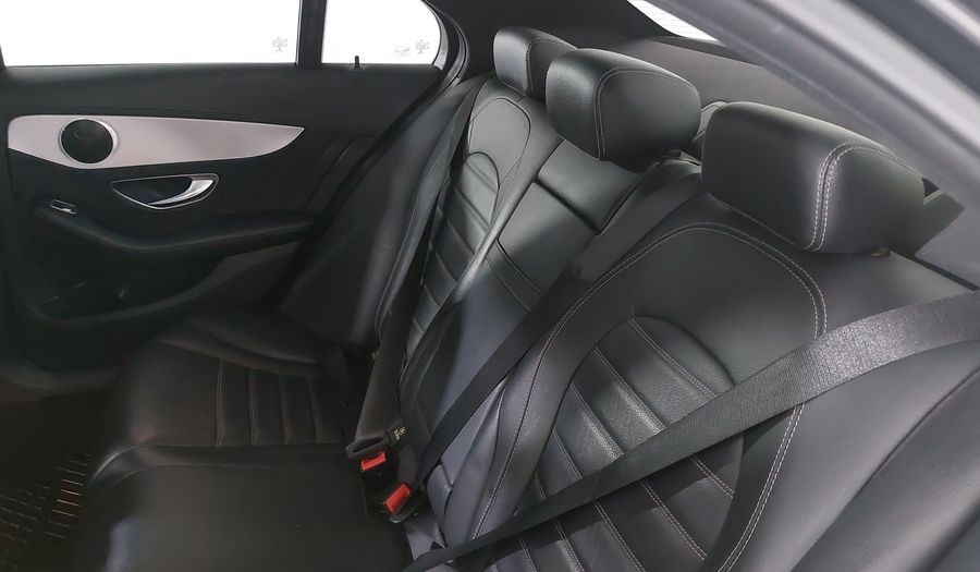 Mercedes Benz Clase C 2.0 250 CGI SPORT AT Sedan 2017