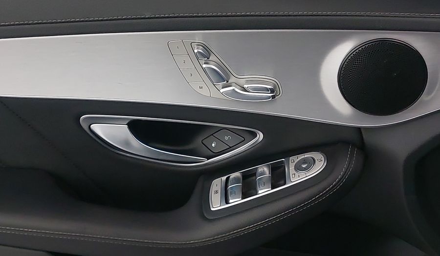 Mercedes Benz Clase C 2.0 250 CGI SPORT AT Sedan 2017