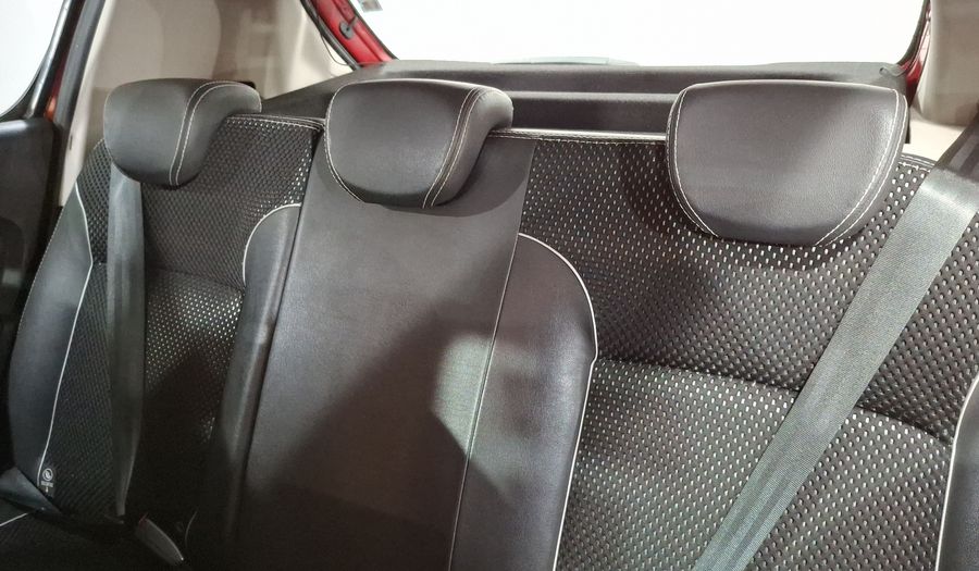 Renault Stepway 1.6 INTENS MT Hatchback 2019