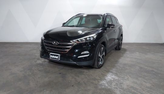 Hyundai • Tucson