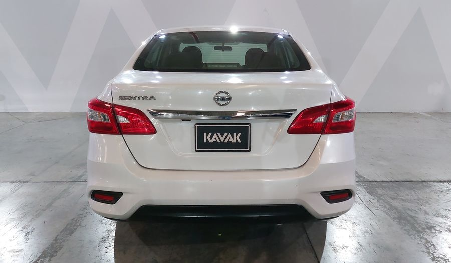Nissan Sentra 1.8 ADVANCE Sedan 2018