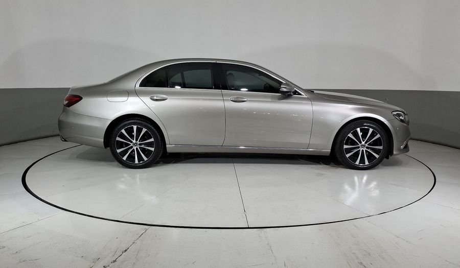 Mercedes Benz Clase E 2.0 200 AVANTGARDE AUTO Sedan 2021