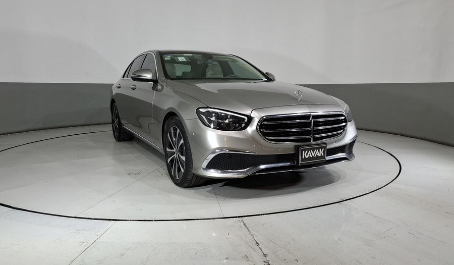 Mercedes Benz Clase E 2.0 200 AVANTGARDE AUTO Sedan 2021