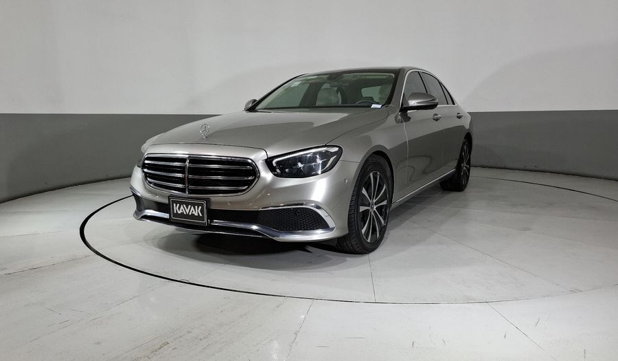 Mercedes Benz Clase E 2.0 200 AVANTGARDE AUTO Sedan 2021
