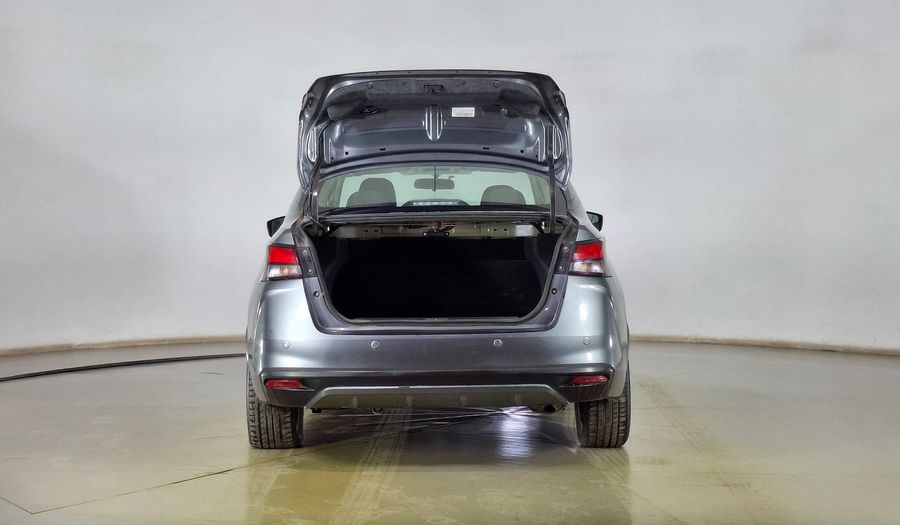 Nissan Versa 1.6 SENSE Sedan 2021