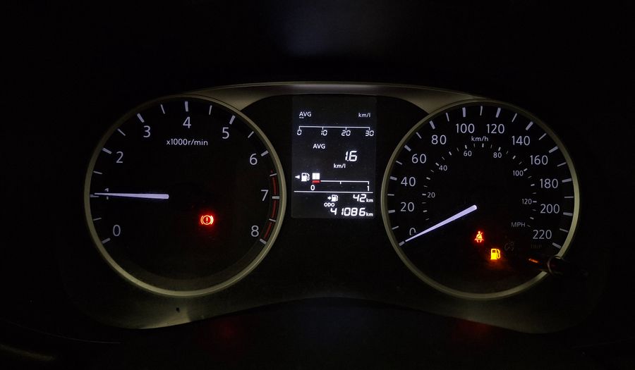 Nissan Versa 1.6 SENSE Sedan 2021