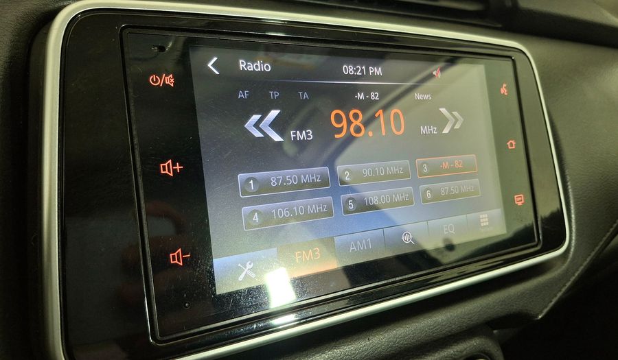 Nissan Versa 1.6 SENSE Sedan 2021