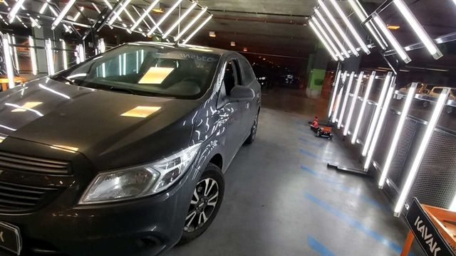 Chevrolet Onix 1.4 LT