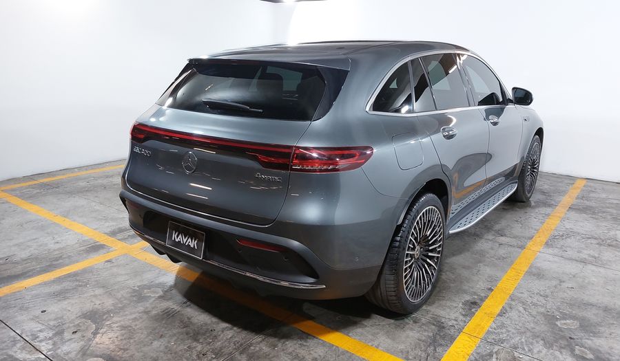 Mercedes Benz Clase Eqc BEV 80KWH 400 SPORT AUTO 4MATIC Suv 2021