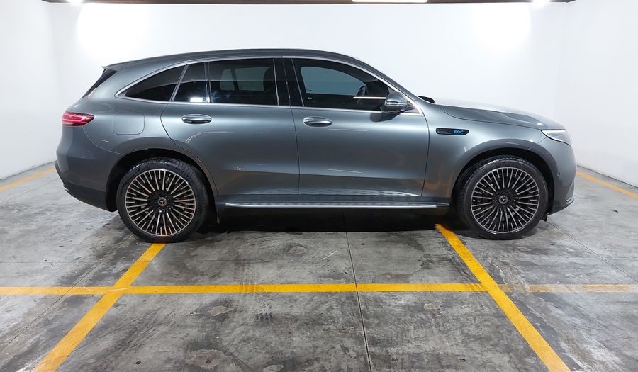 Mercedes Benz Clase Eqc BEV 80KWH 400 SPORT AUTO 4MATIC Suv 2021