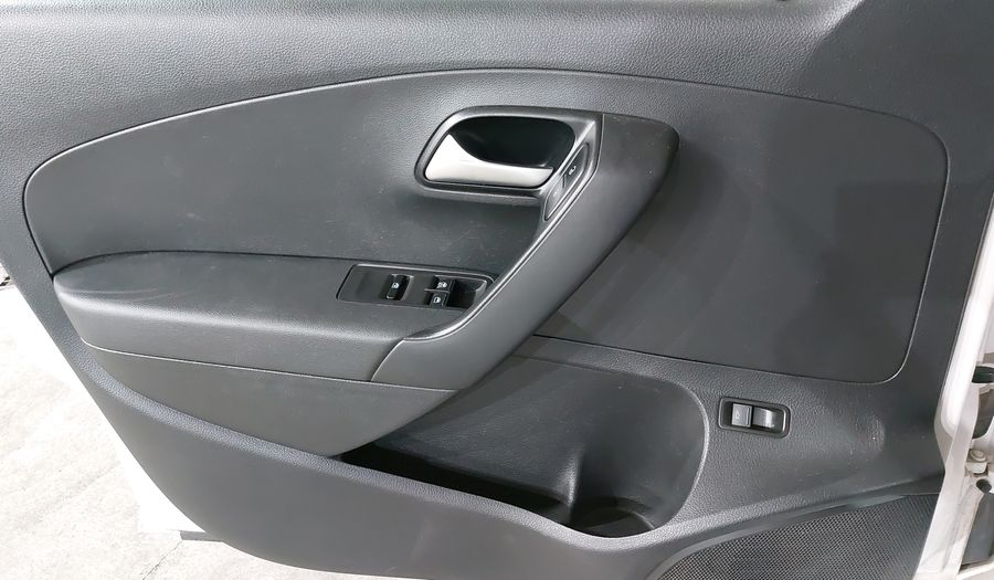 Volkswagen Vento 1.6 COMFORTLINE TIPTRONIC Sedan 2018