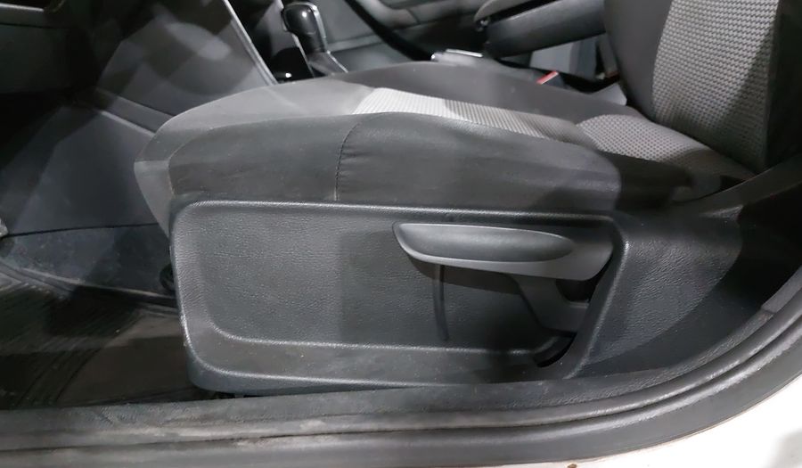 Volkswagen Vento 1.6 COMFORTLINE TIPTRONIC Sedan 2018