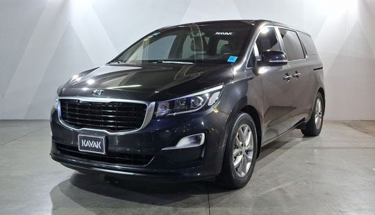 Kia • Sedona