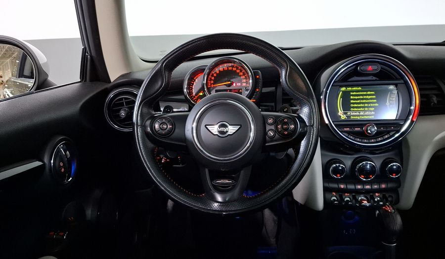Mini Cooper S 2.0 COOPER CHILI AUTO Hatchback 2018