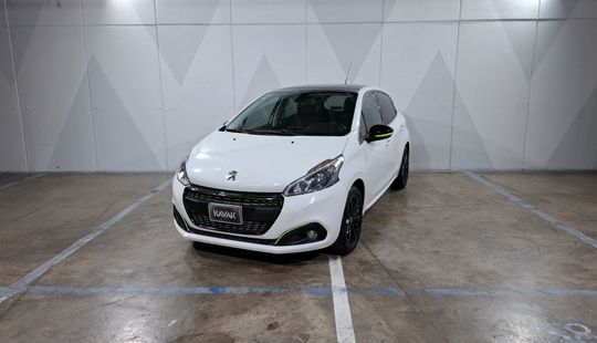 Peugeot • 208