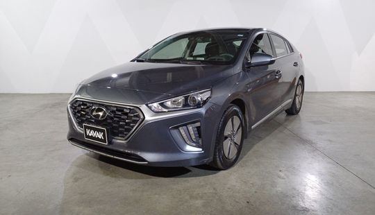 Hyundai • Ioniq