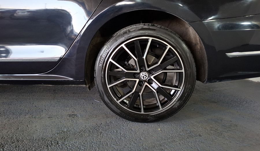Volkswagen Passat 2.5 HIGHLINE AUTO Sedan 2018