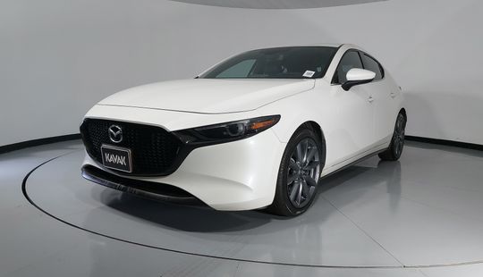 Mazda • Mazda 3