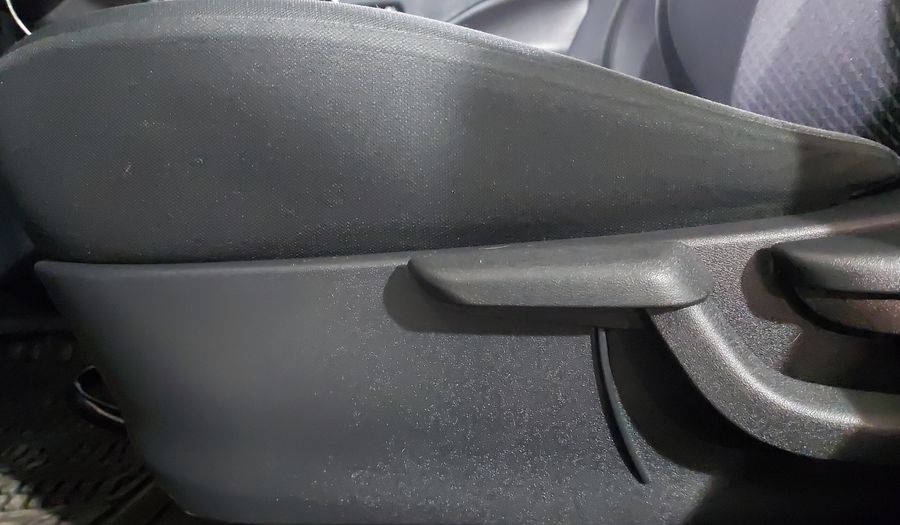 Nissan Versa 1.6 SENSE CVT Sedan 2021