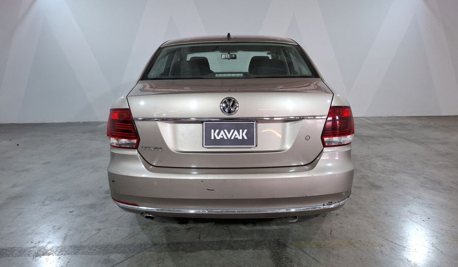 Volkswagen Vento 1.6 HIGHLINE TIPTRONIC Sedan 2017