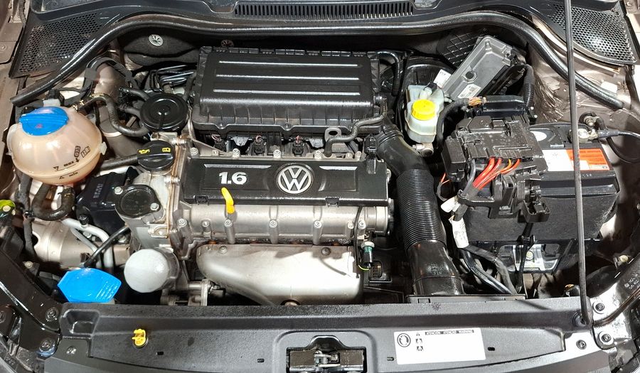 Volkswagen Vento 1.6 HIGHLINE TIPTRONIC Sedan 2017