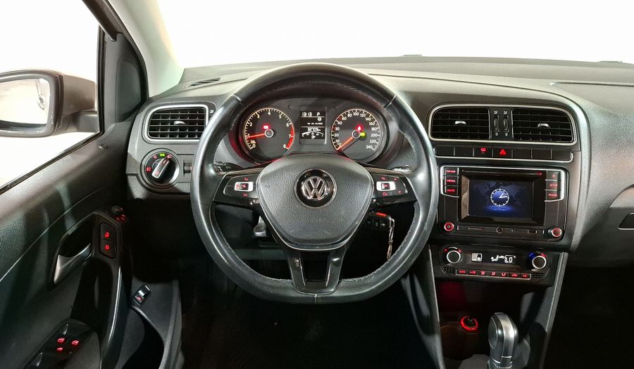 Volkswagen Vento 1.6 HIGHLINE TIPTRONIC Sedan 2017