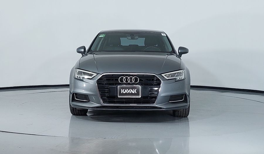 Audi A3 2.0 TFSI SELECT Sedan 2017