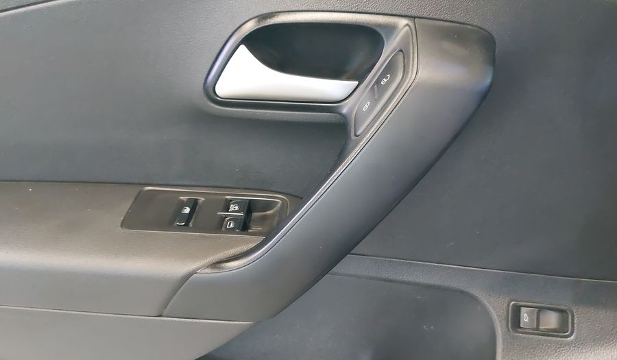 Volkswagen Vento 1.6 STARTLINE AUTO Sedan 2021