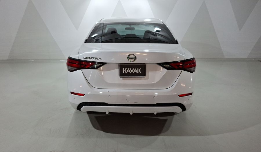 Nissan Sentra 2.0 ADVANCE Sedan 2021