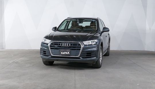 Audi • Q5