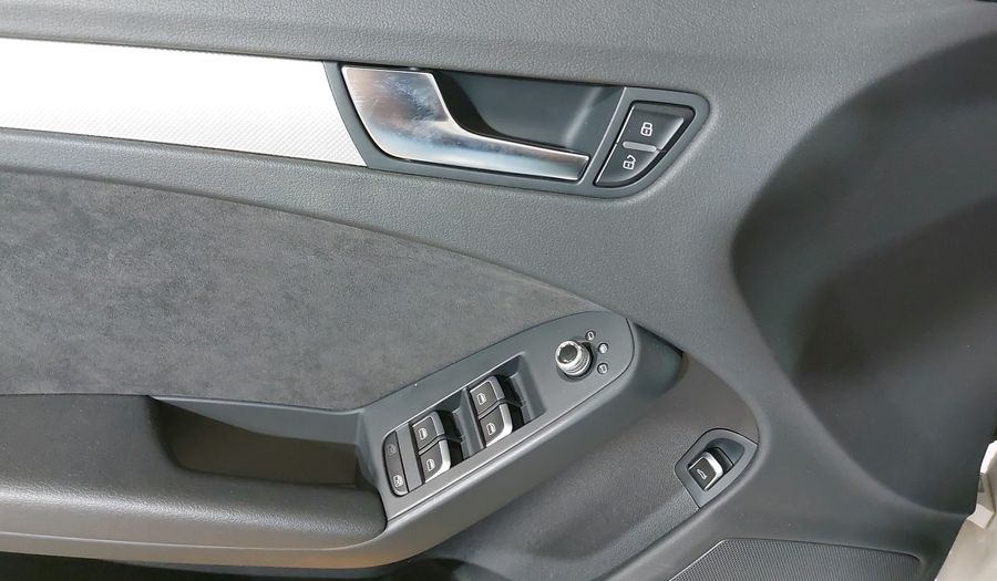 Audi A4 1.8 TFSI SPORT LMT EDITION MULTITRONIC Sedan 2016