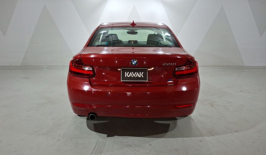 Bmw Serie 2 2.0 220IA Coupe 2015