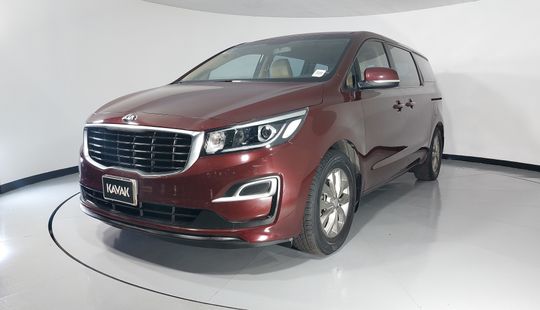 Kia • Sedona
