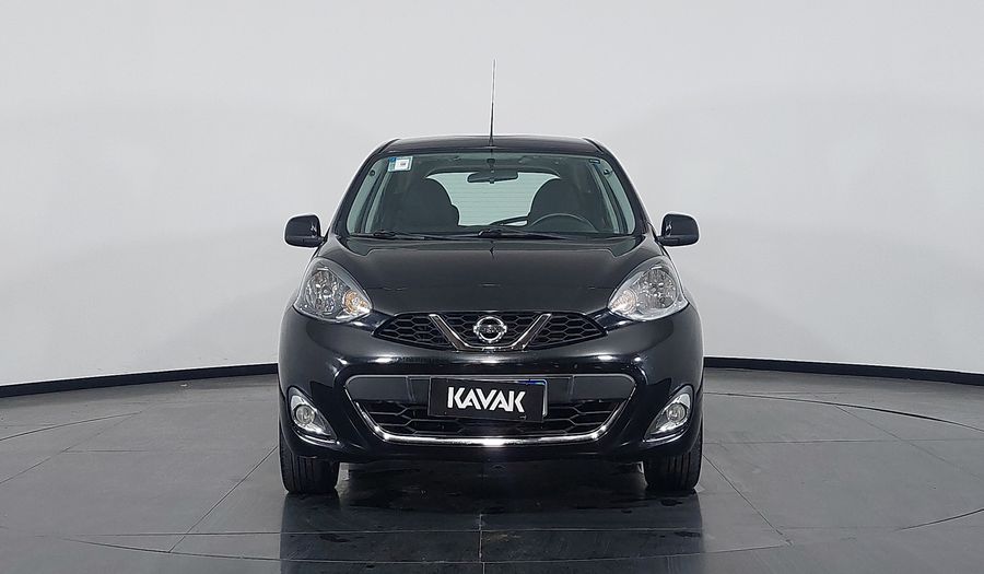 Nissan March SL Hatchback 2017